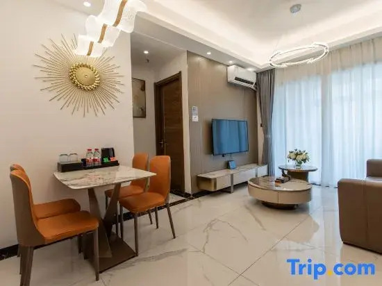 Weier Century Hotel (Dayuecheng Sanya Romance Park)