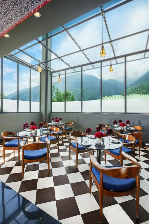 Sterling Manali