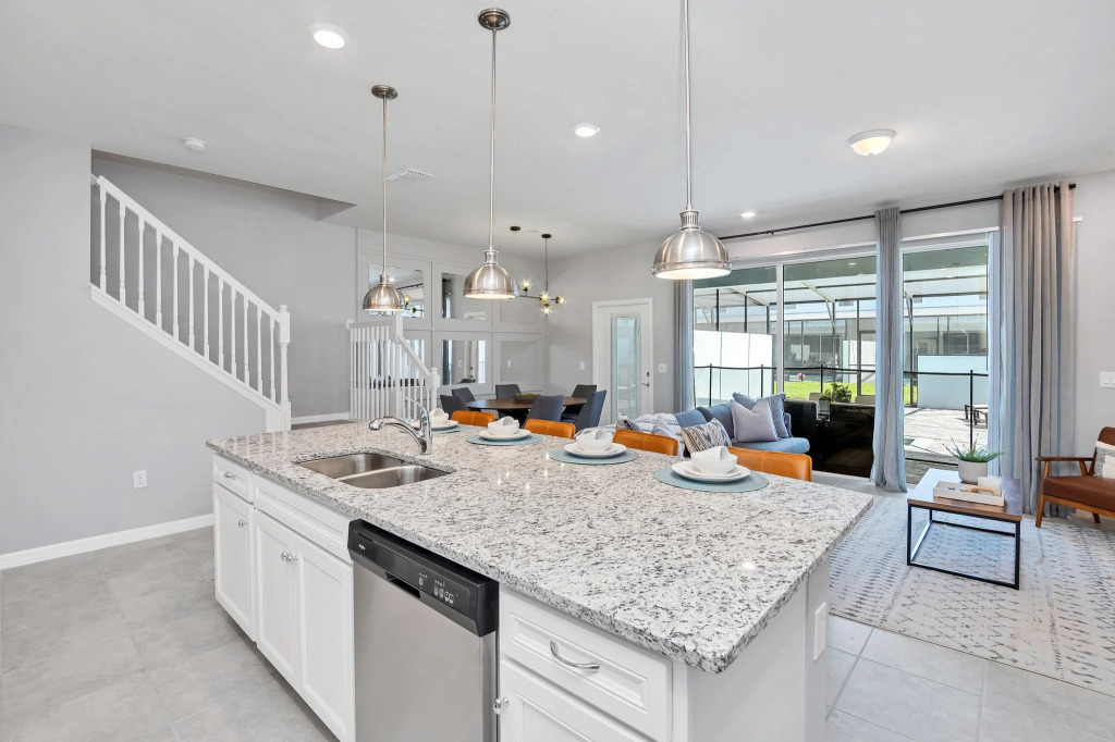 1360LAVA, Davenport, US