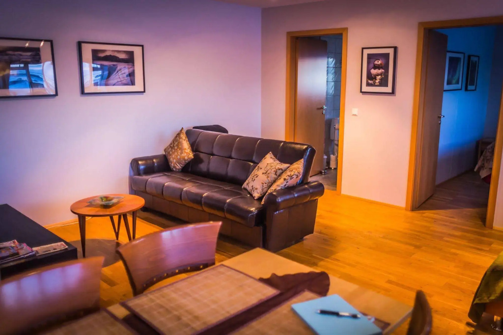 Bakki Apartments & Hostel