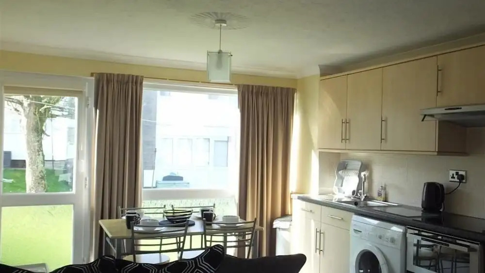 Sea Gem, Freshwater Bay 172