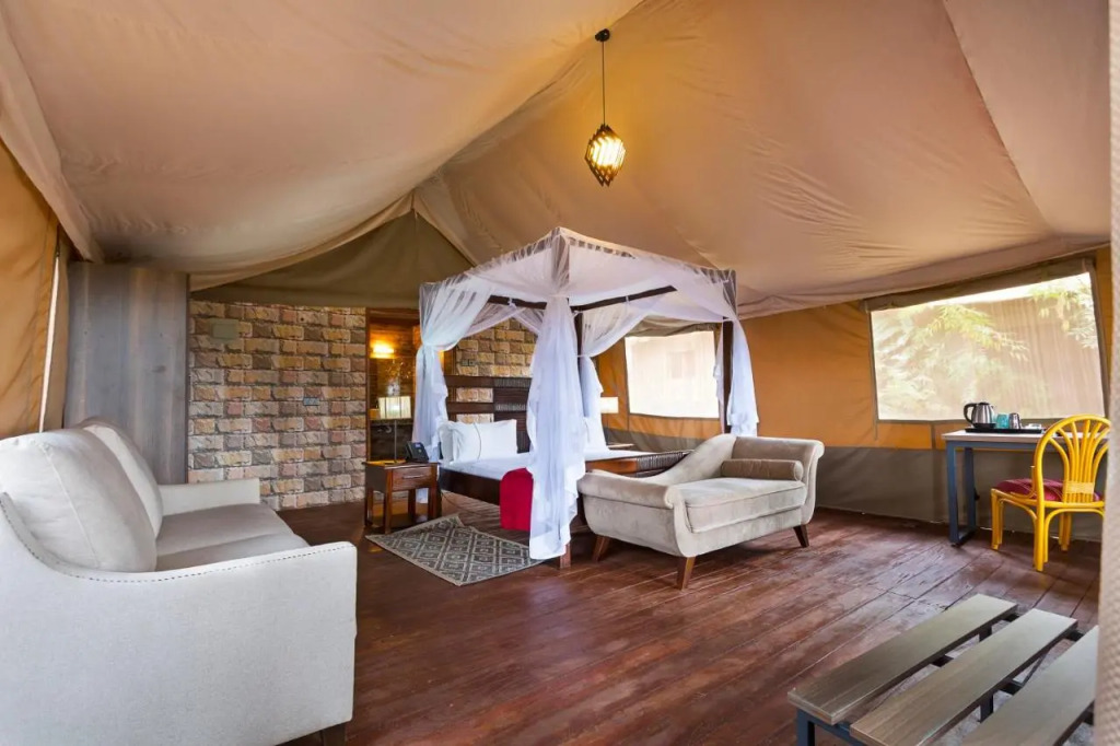 Nokras Enkare Luxury Tented Camp Sagana