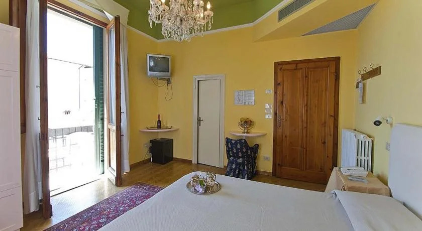 Hotel Maestoso