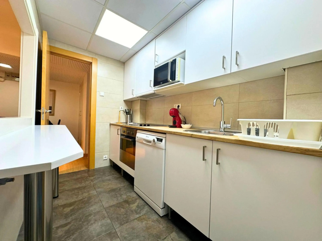 Apartamentos Dos Torres Légolas - Parking gratis
