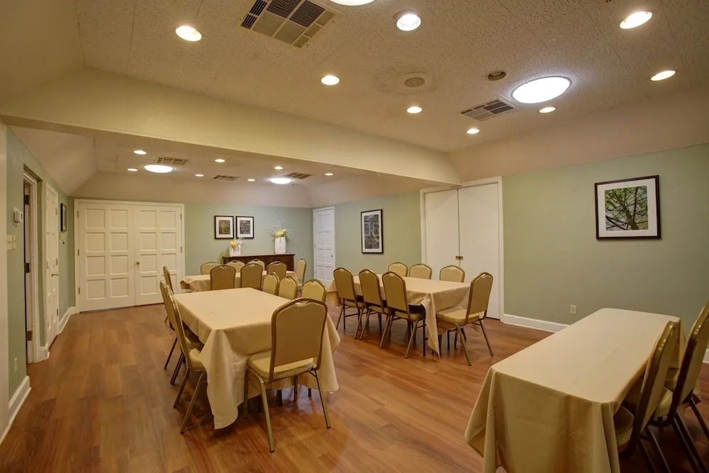 Habitat Suites