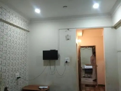Hotel Karnataka Deluxe