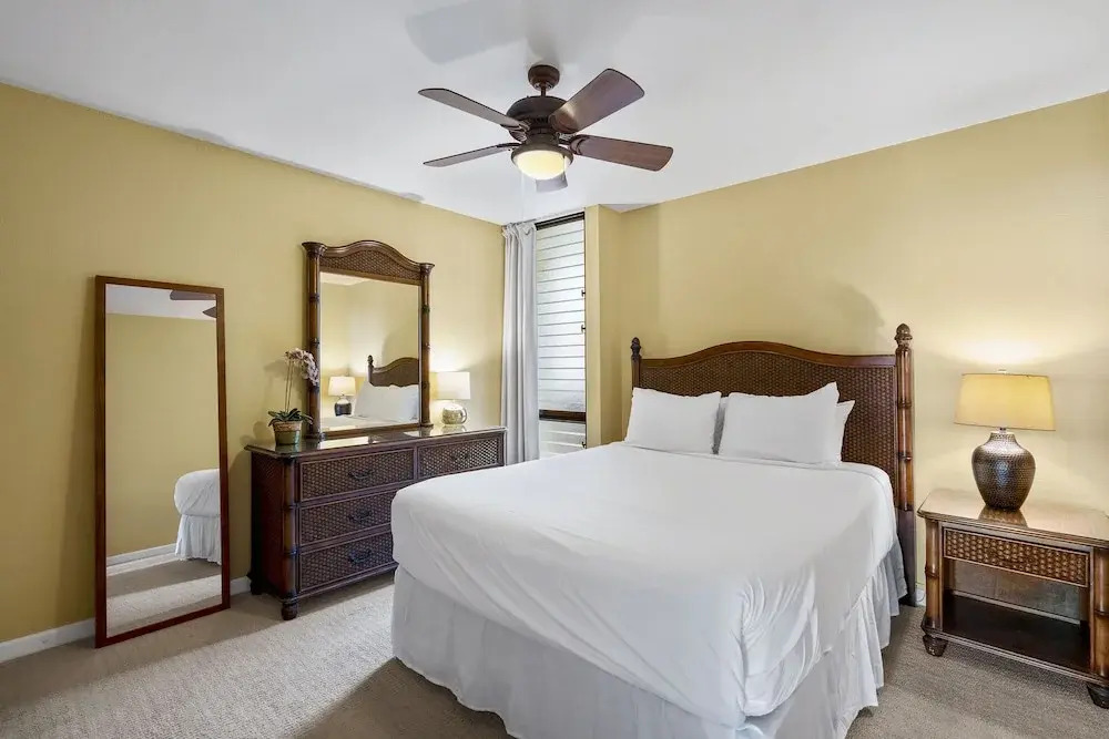 Maui Vista 1-308 - Steps From the Beach, Renovated, Ocean Views, New Windows, AC