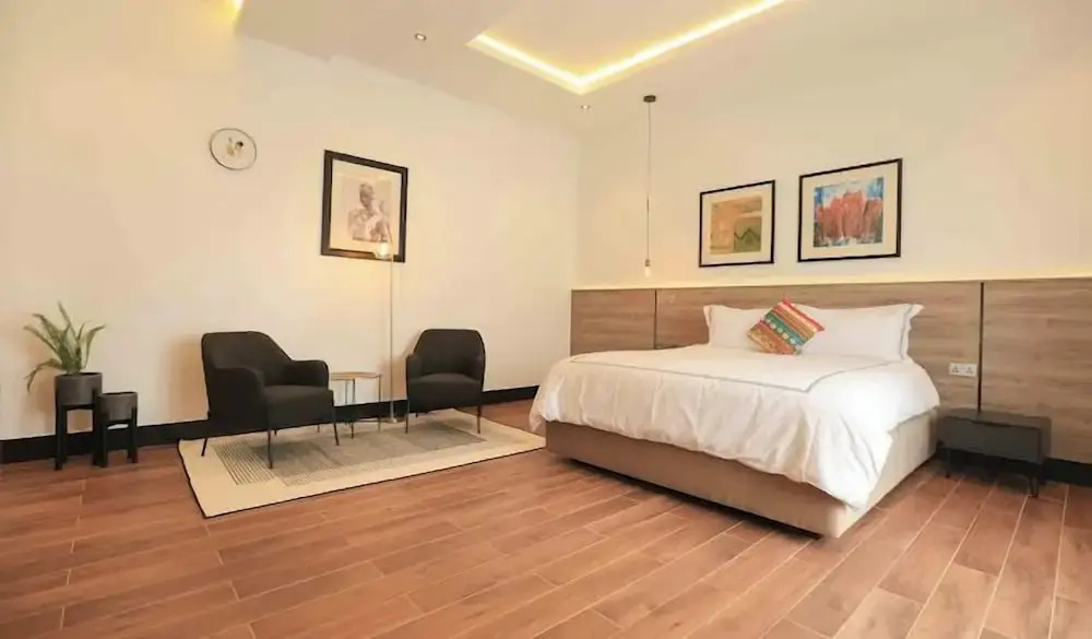 Piston Guest Inn