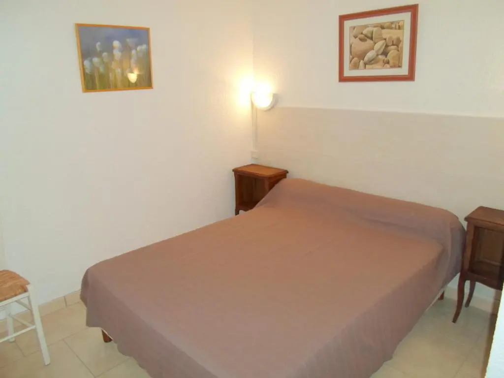 Appartement Balaruc-les-Bains, 1 pièce, 2 personnes - FR-1-503-9