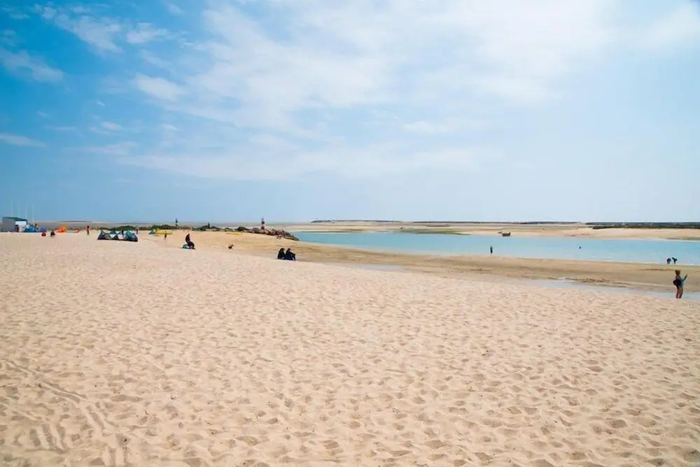 Cozy Fuseta Townhouse With Terrace & Roof Solarium, 5min to Beach