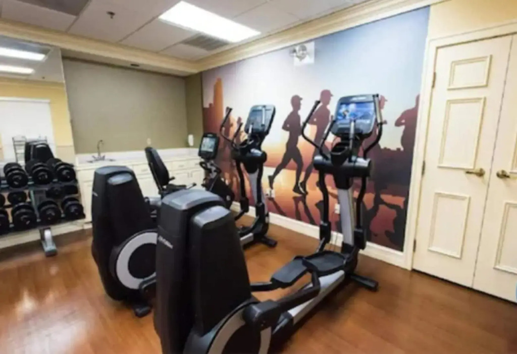Hyatt House LAX Manhattan Beach
