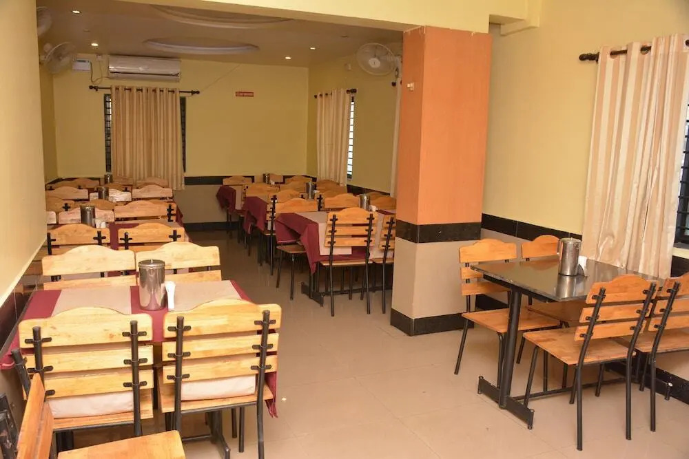 Hotel Megharaj