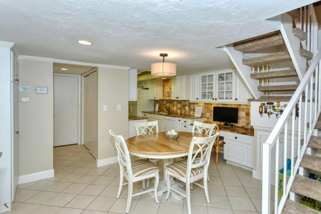 LaPlaya 202D Picture this from your lanai or sundeck Palm trees beach turquoise water and gorgeous sunsets