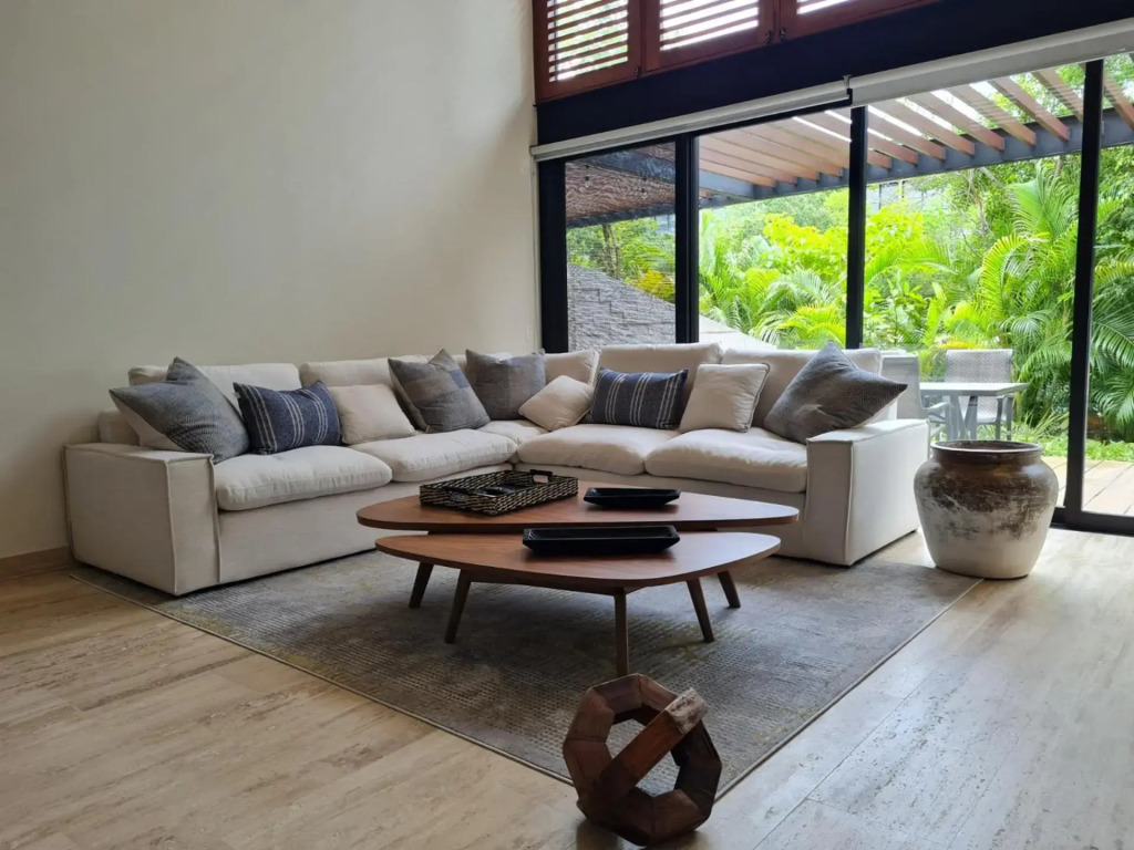 AWA-New exclusive 8 pax - 5 min from beach by Yeah