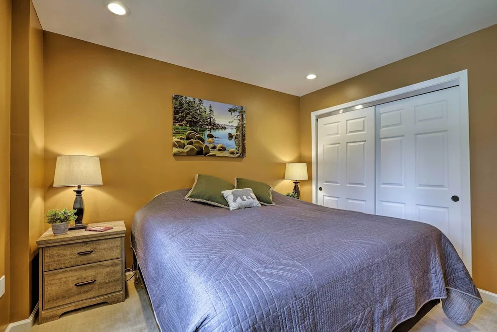 1 Mi to Skiing & Beaches: Incline Village Home