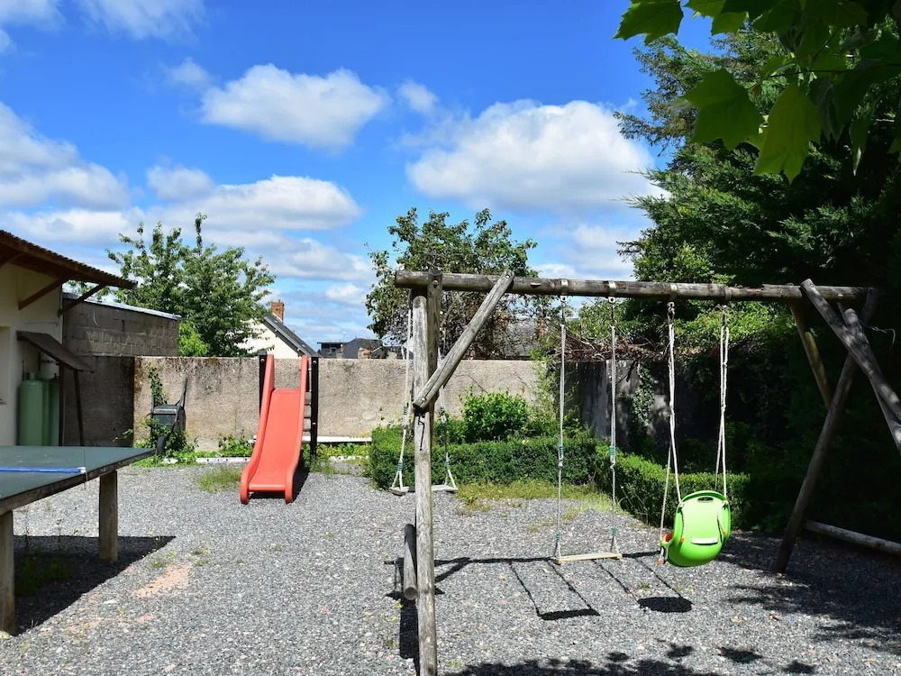 A House Suitable for Groups and Families