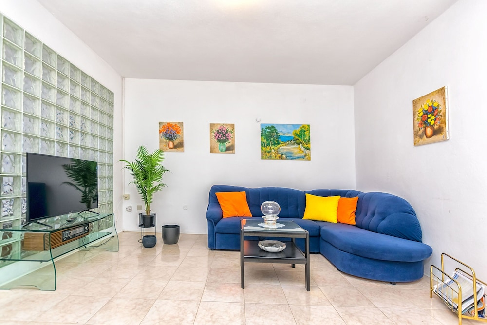 Apartments Paco
