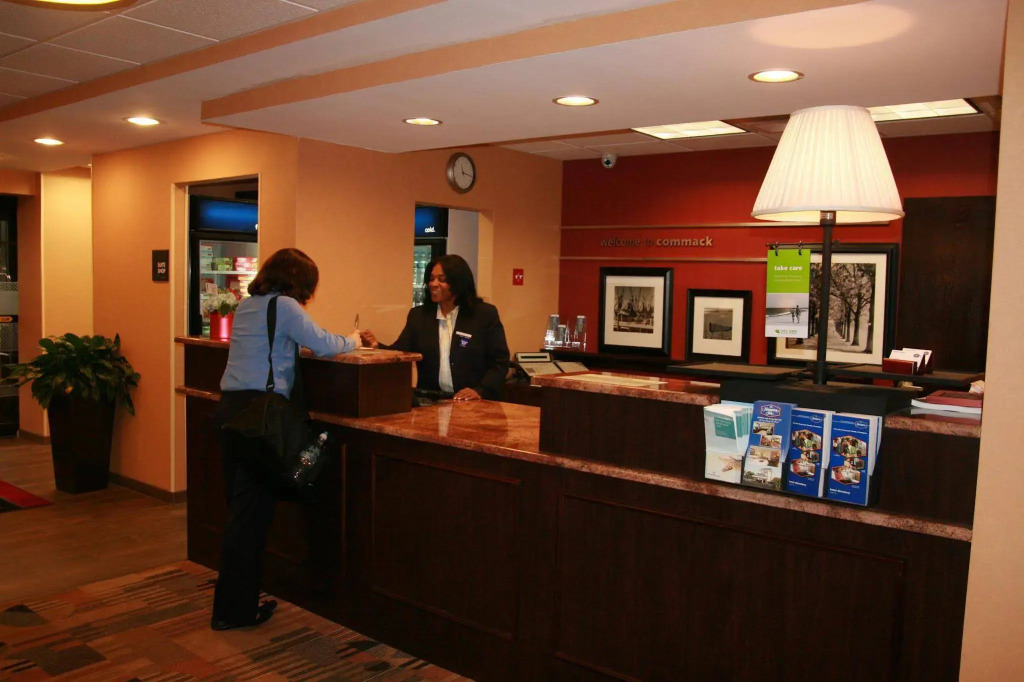 Hampton Inn Long Island/Commack