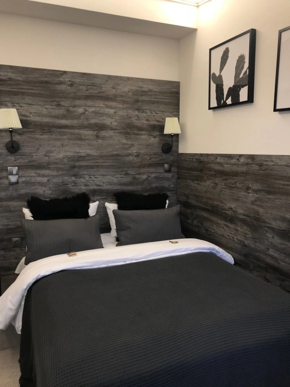 Hamburg Room