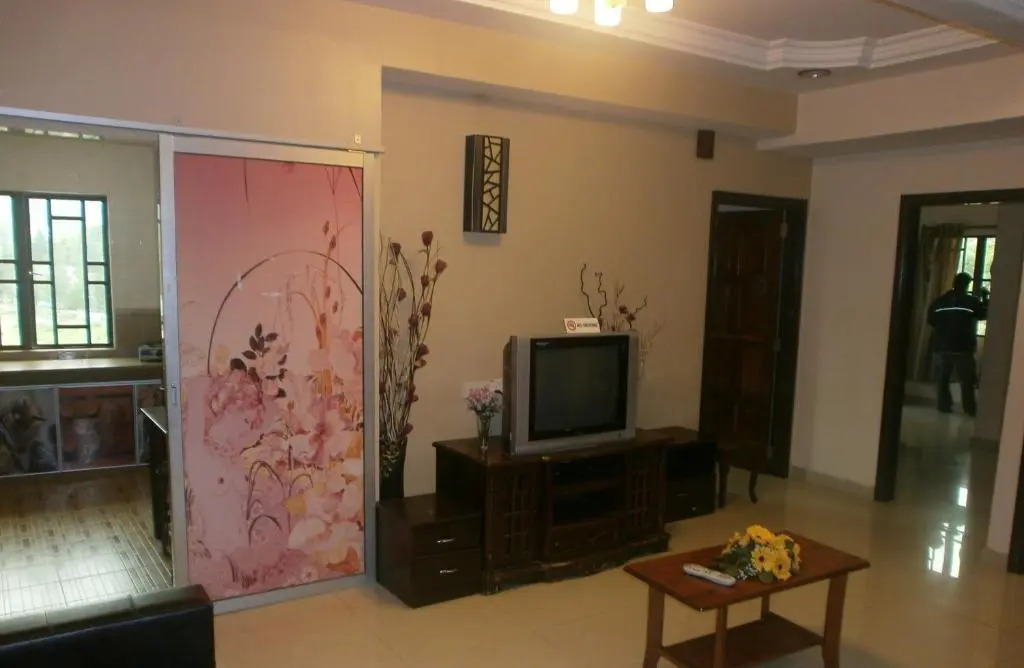 Jarzmin 2 Rooms Apartment