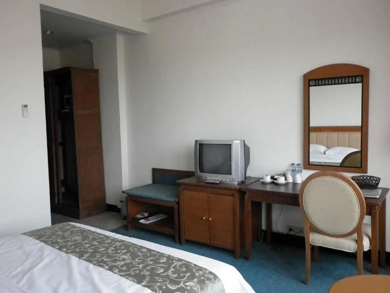 Top Star Hotel