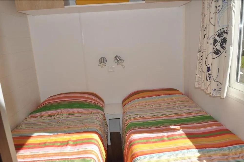Camping Le Raguenes Plage