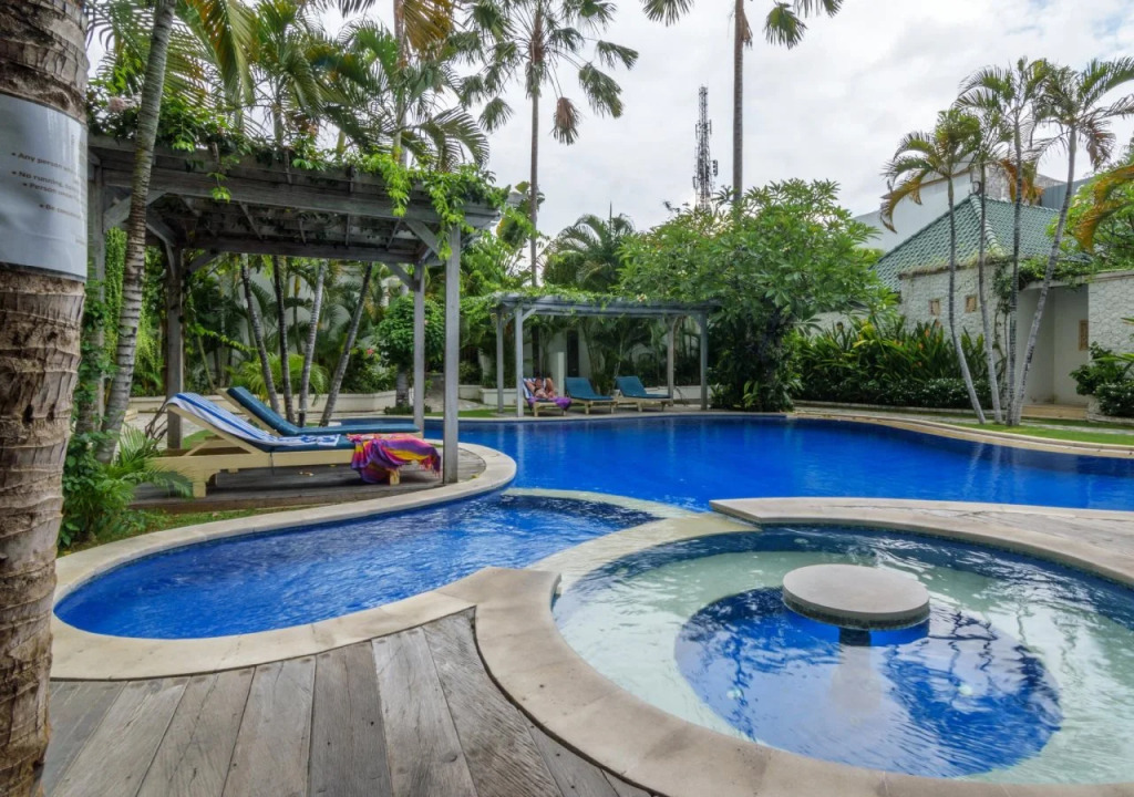 Artemis Villa Hotel
