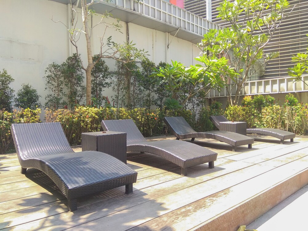 Elegant and Comfortable 2BR Apartment Empyreal Epicentrum Kuningan