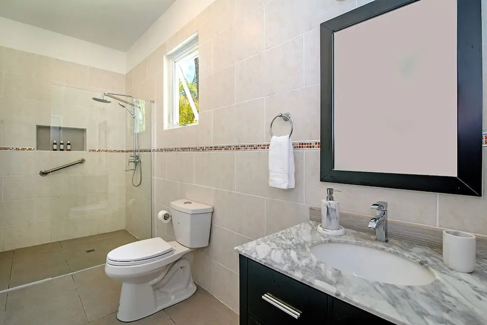 Contemporary 6BR Villa Sea Views Infinity Pool Resort Access