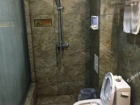 Hao Ok Express Hotel