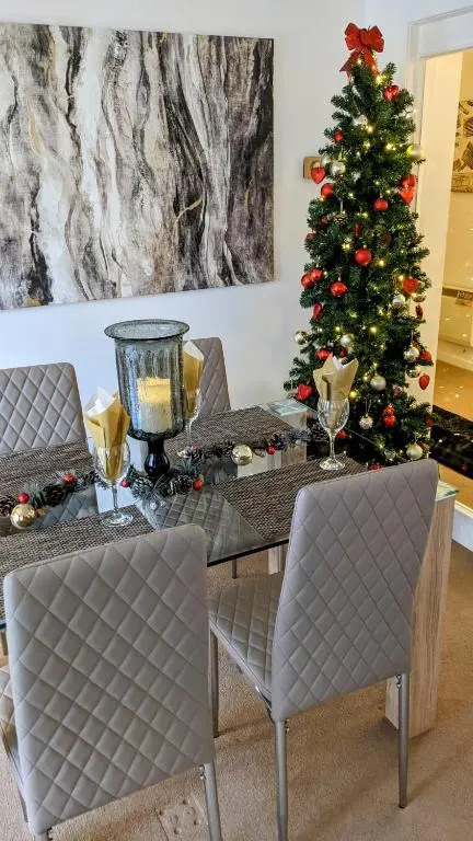 Gleneagles Village Apartments