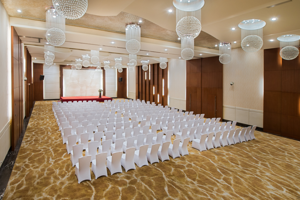Crowne Plaza Shanghai Xiayang Lake by IHG