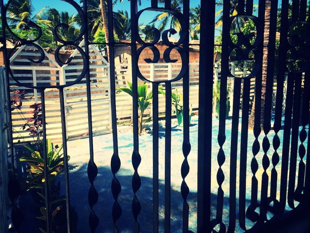 Fakhwa Beach House