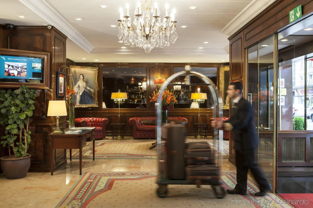 Hotel Bristol