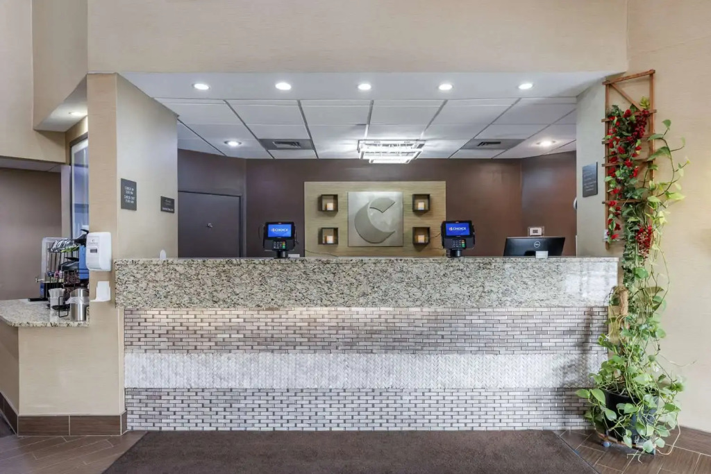 Grain Valley Inn - Kansas City