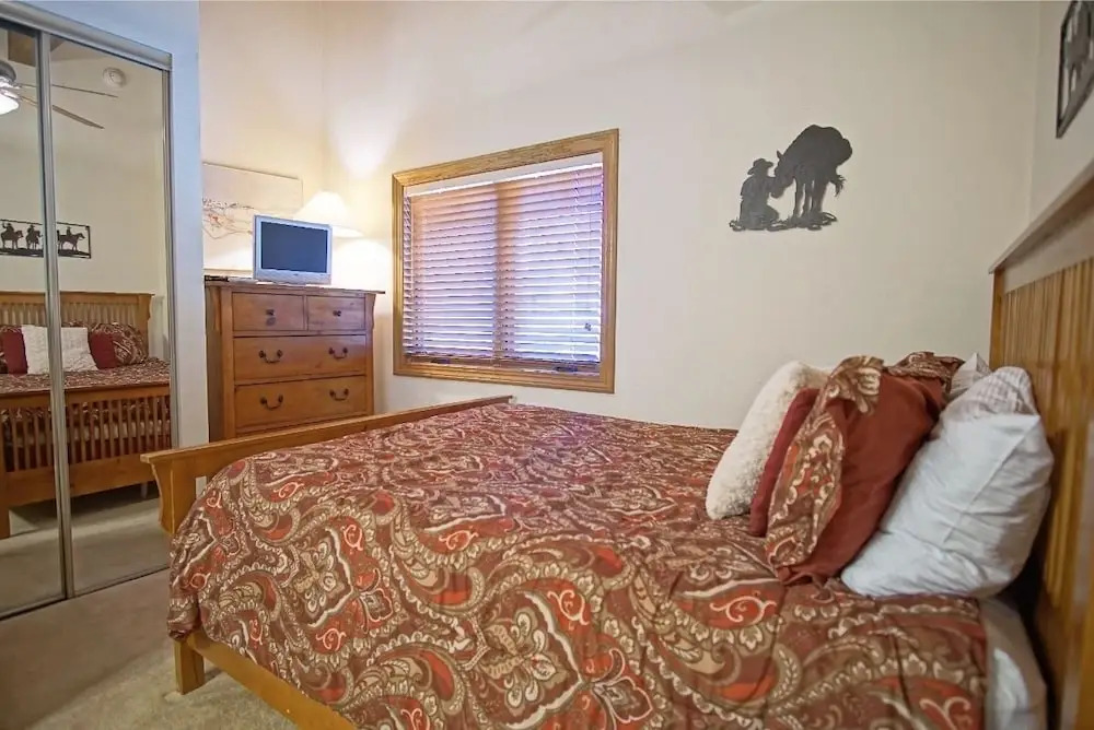 The Phoenix 228 4 Bedroom Condo