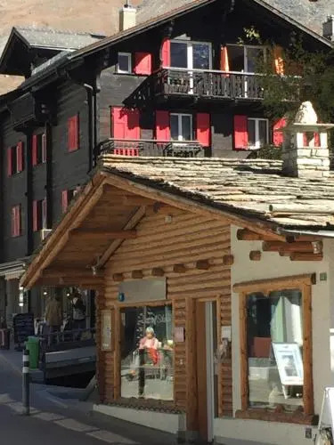 Heimathüs Saas-Fee