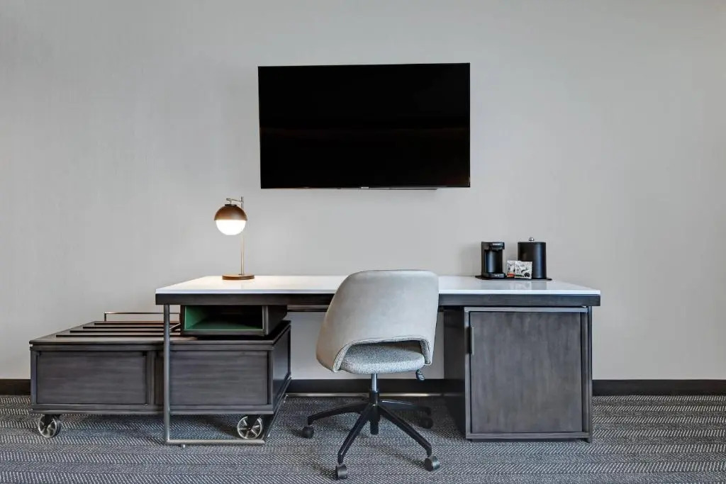 Courtyard by Marriott Manhattan Aggieville