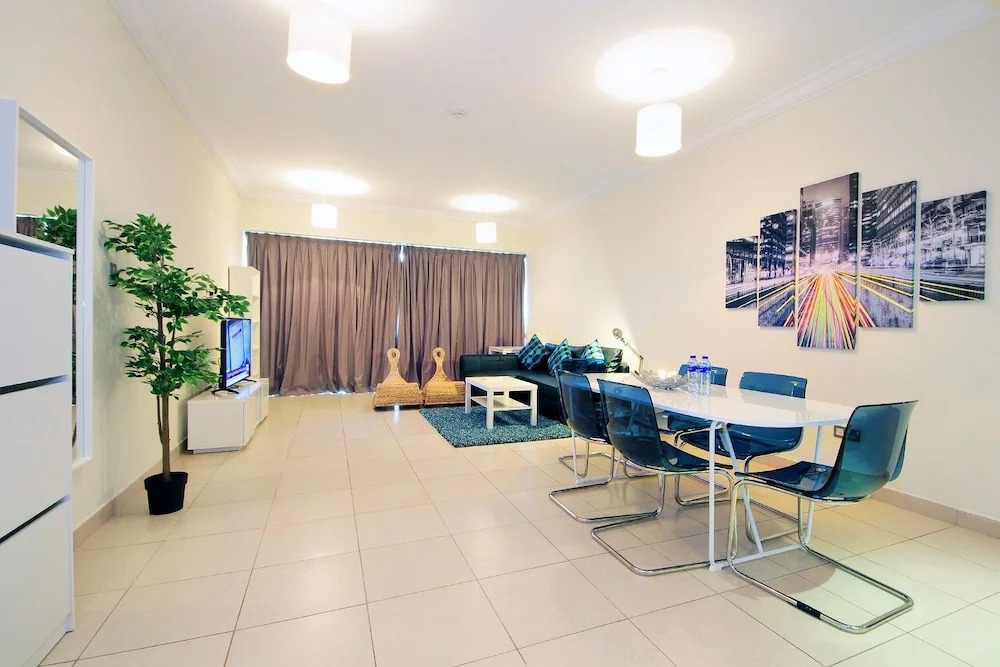 New Arabian Holiday Homes - 8 Boulevard