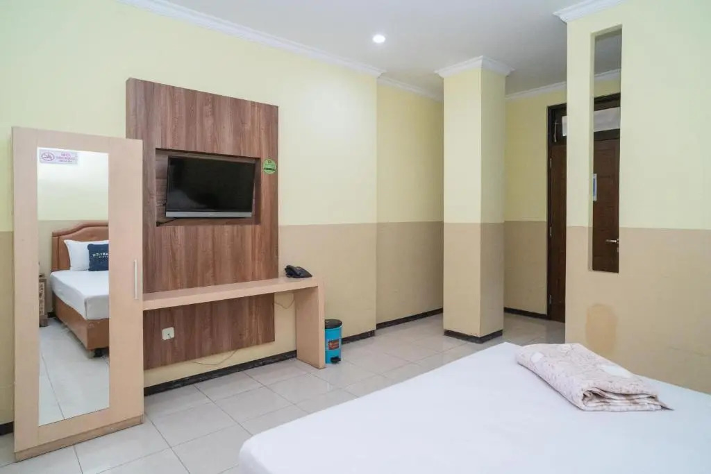 Urbanview Hotel de Kopen Malang by RedDoorz