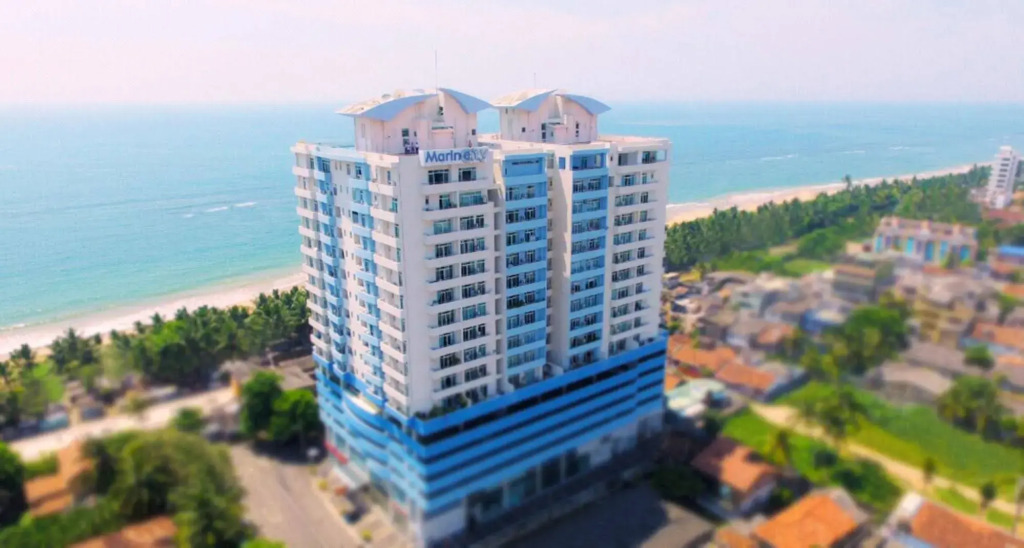 The Penthouse Above Sea