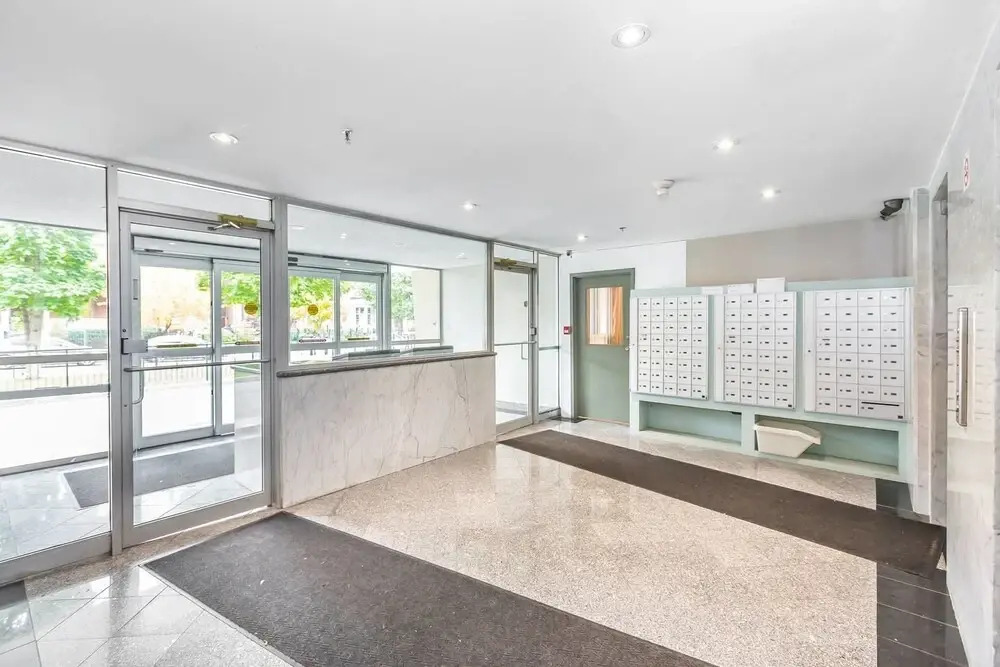 New! Budget Friendly Stay in Downtown