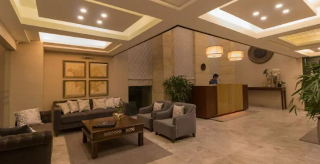 Ida Hotel