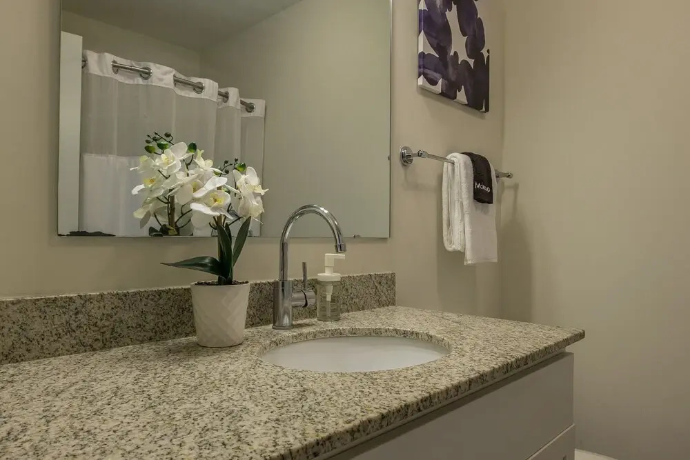FRONTDESK Penn Street Tower Apts Downtown Indy
