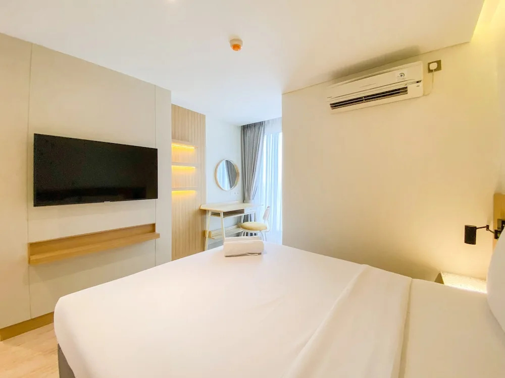 Strategic and Best Deal 2BR Marquis de Lafayette Apartment By Travelio