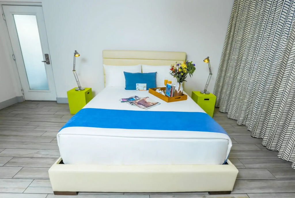 Seaside All Suites Hotel