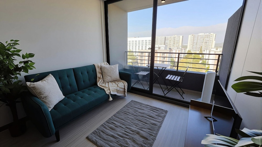 Oceana Suites La Florida Friolan Roa