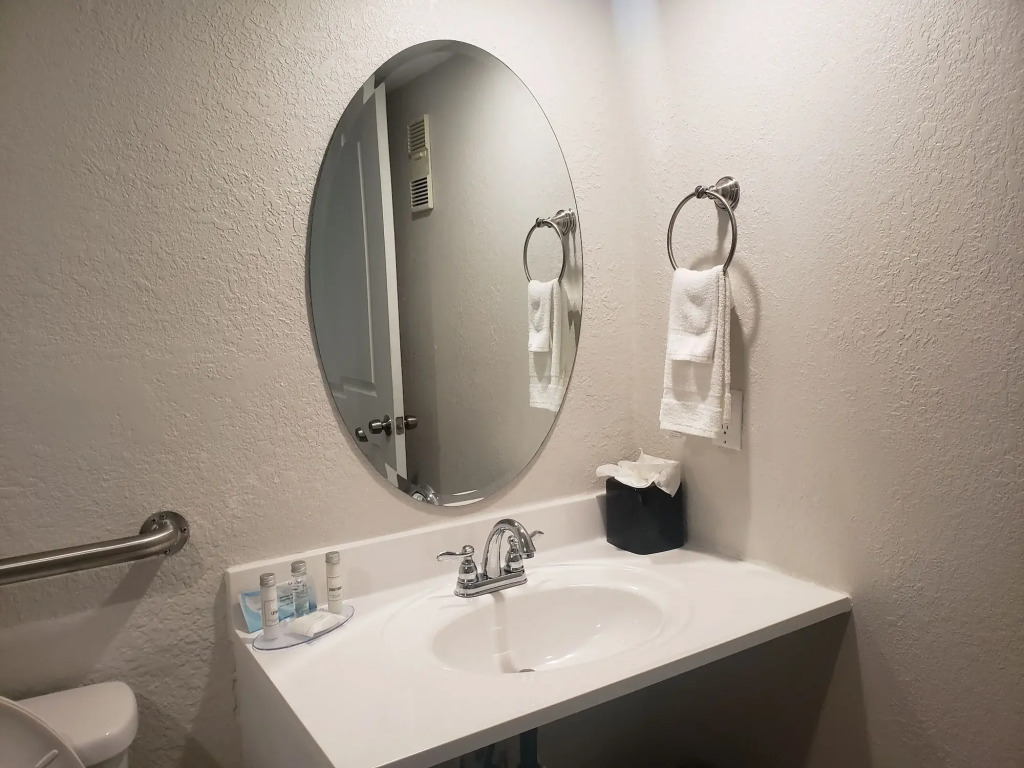 Inn on Destin Harbor, an Ascend Collection Hotel