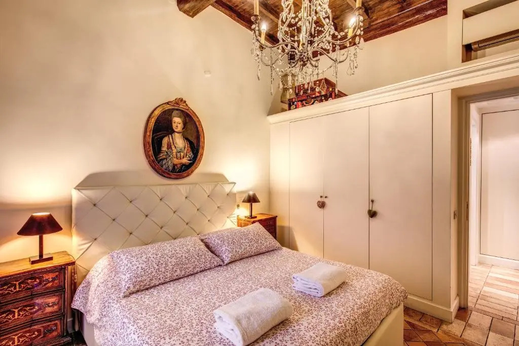 Sumptuous Residence by Piazza Navona