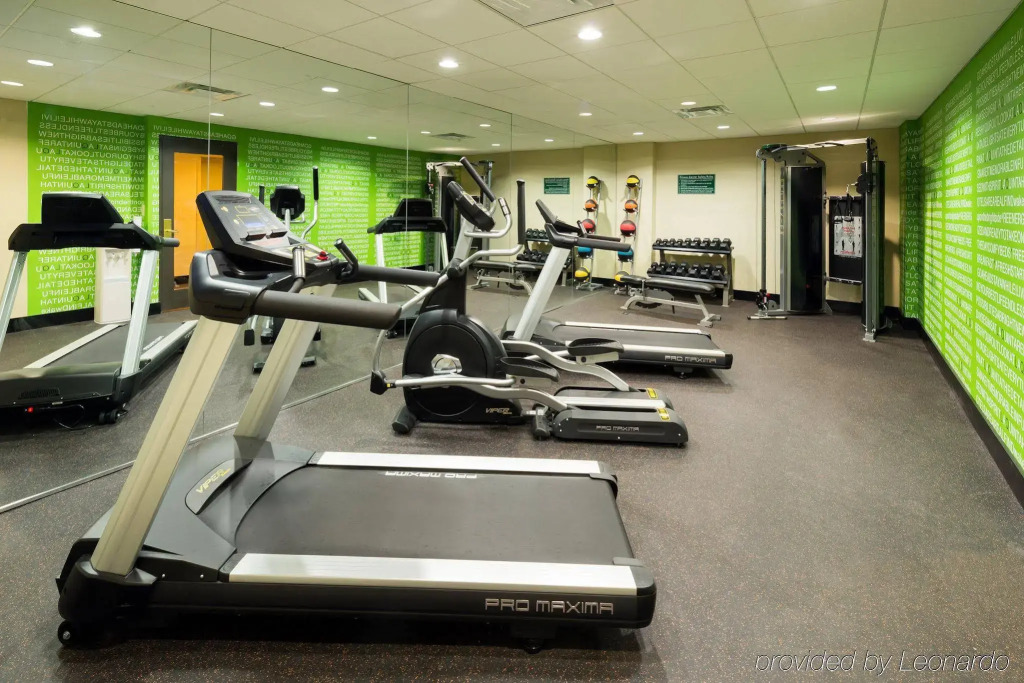Comfort Inn & Suites Tampa North I-75